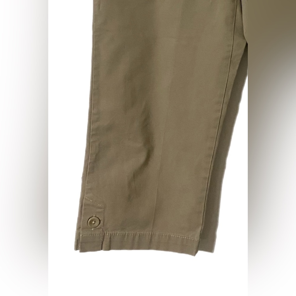 Eddie Bauer Women’s Khaki Capris Size 6 - Picture 5 of 9